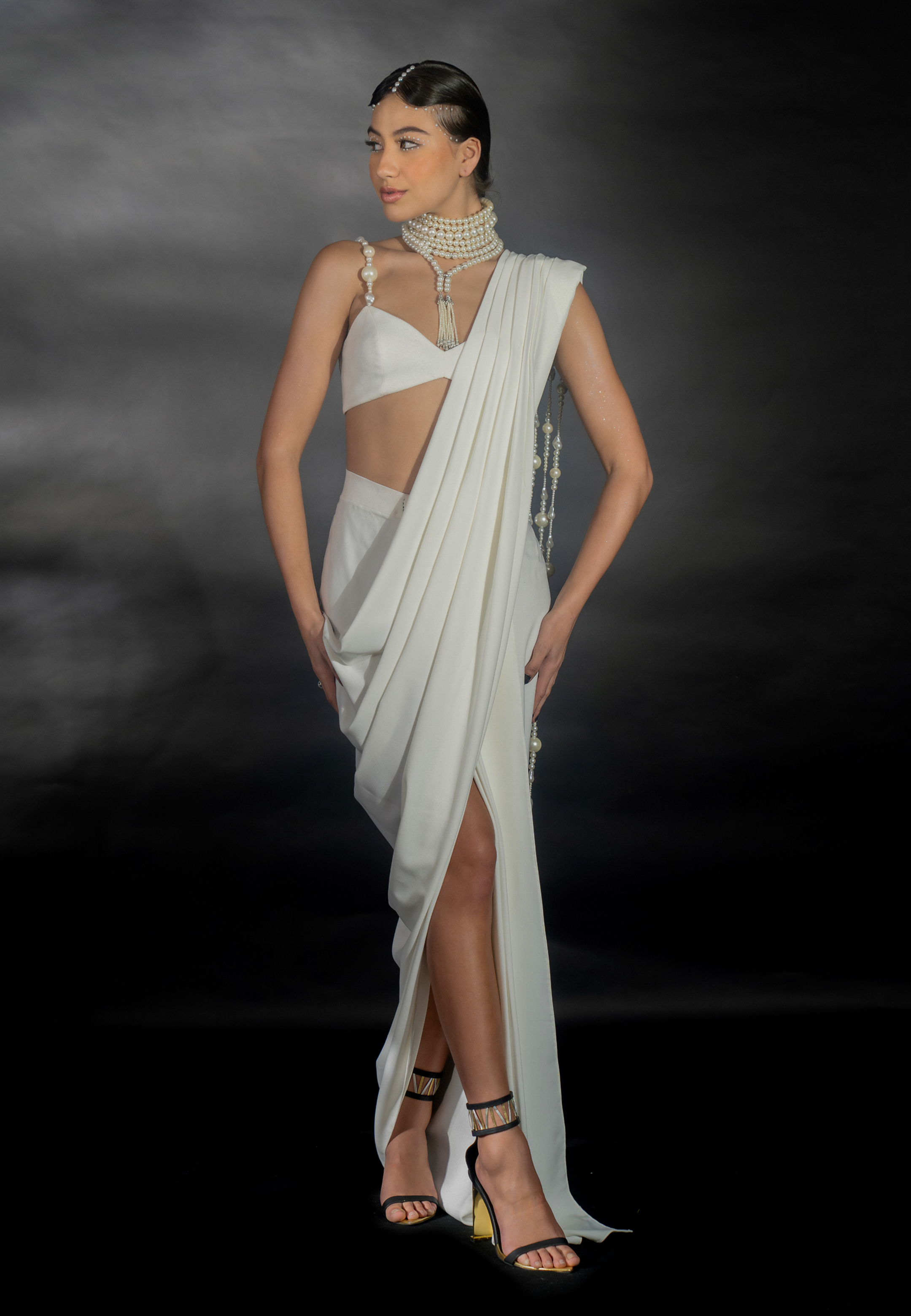 White Suiting Saree with Pearl String Pallu and Strap