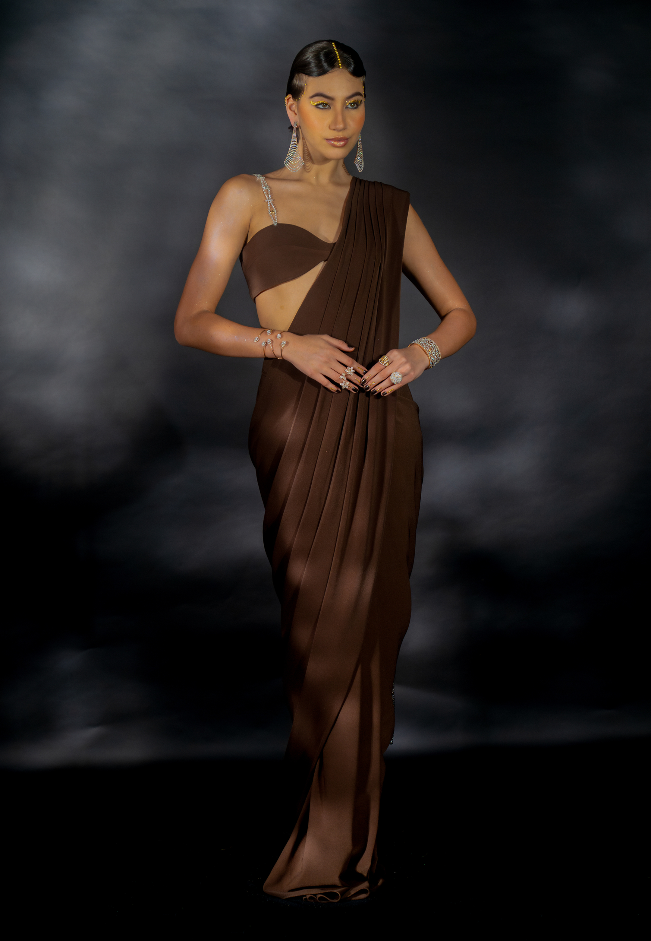 Cocoa Brown Suiting Saree with Diamond String Pallu and Strap