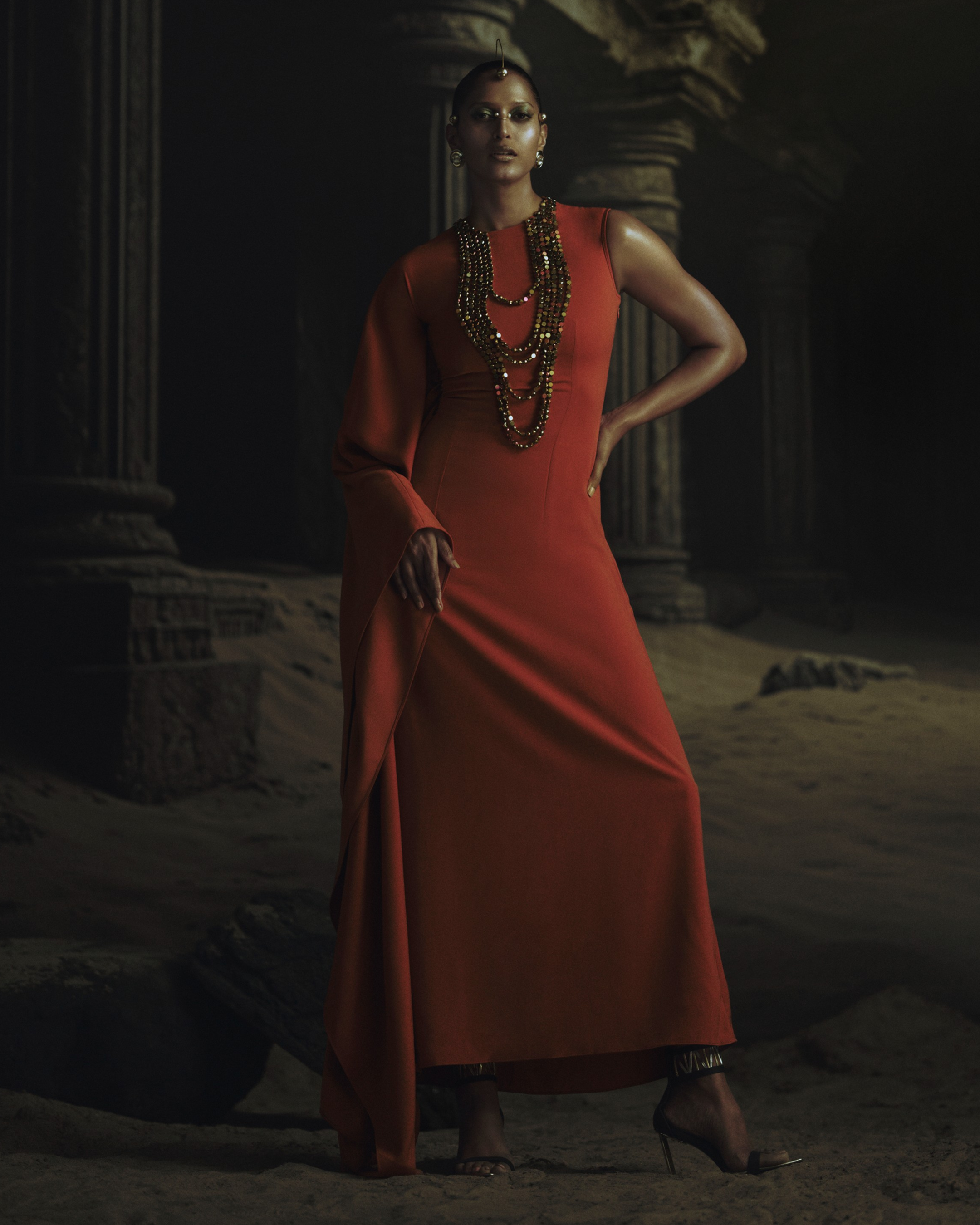 Rust Metallic Bead Necklace Kaftan